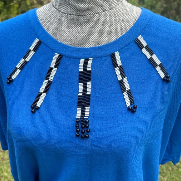 Forever 21 brand  short sleeves beaded sweater,size S p/r - Picture 2 of 7